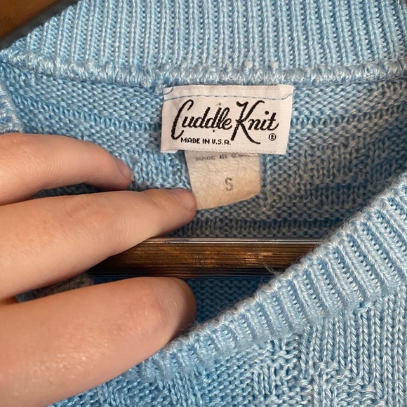 Vintage Rose Textured Knit Crew Neck Sweater - Picture 3 of 4